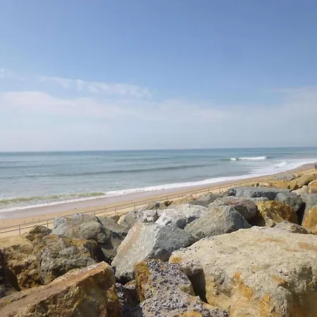 Spacieux 4 Pers, Balcon, Vue Mer, Proche Plage, Parking, Ménage Inclus - Fr-1-224c-116