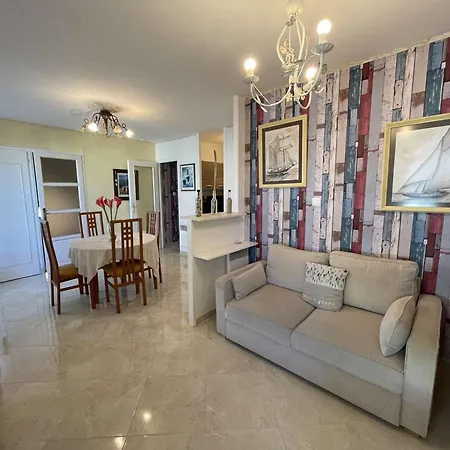 Spacieux 4 Pers, Balcon, Vue Mer, Proche Plage, Parking, Menage Inclus - Fr-1-224c-116 *
